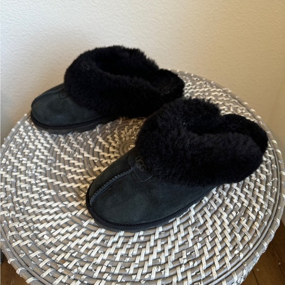 UGG Coquette Slippers. Size 8. Used - Good Condition! - Picture 3 of 5